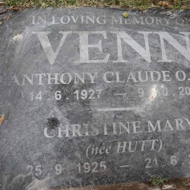 V - Vanne :: Surnames - V