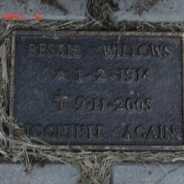 WILLOWS Bessie 1914-2005
