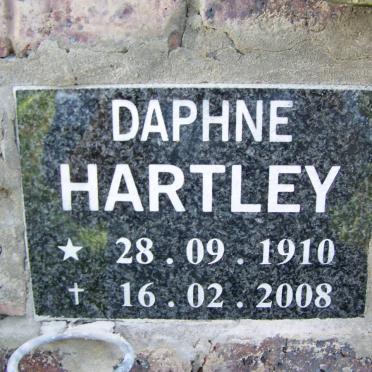 HARTLEY Daphne 1910-2008
