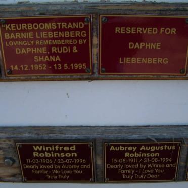 LIEBENBERG Barney 1952-1995 :: ROBINSON Winifred 1906-1996 :: ROBINSON Aubrey Augustus 1911-1994