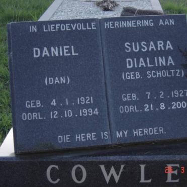 COWLEY  Daniel1921-1994 &amp; Susara Dialina SCHOLTZ 1927-2006