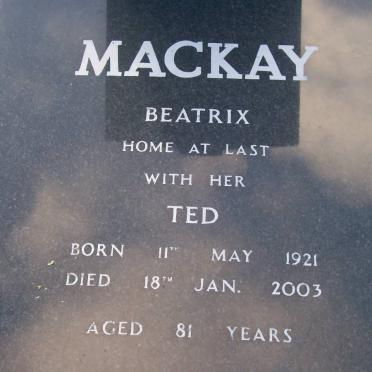 MACKAY Beatrix 1921-2003