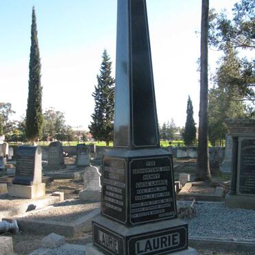 LAURIE Henry Guise 1853-1917 &amp; Hester Huibrecht VAN ZYL 1862-1955