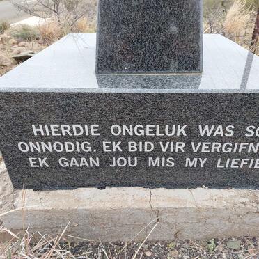 Western Cape, PRINCE ALBERT district, Merweville / Prince Albert Road, Roadside memorial