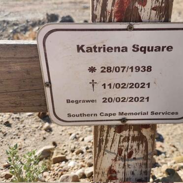 SQUARE Katriena 1938-2021