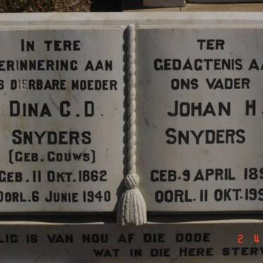 SNYDERS Johan H. 1856-1950 &amp; Dina C.D. GOUWS 1862-1940