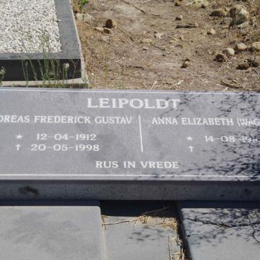 L - Vanne :: Surnames - L