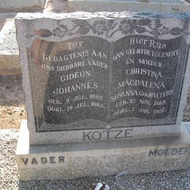 KOTZE Gideon Johannes 1885-1965 &amp; Christina Magdalena Susanna WALTERS 1885-1951