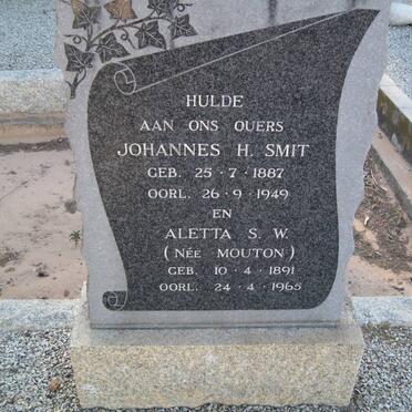 SMIT Johannes H. 1887-1949 &amp; Aletta S.W. MOUTON 1891-1965