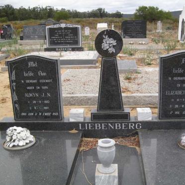 LIEBENBERG Alwyn J.N. 1902-1987 &amp; Elizabeth H.J. 1910-1998