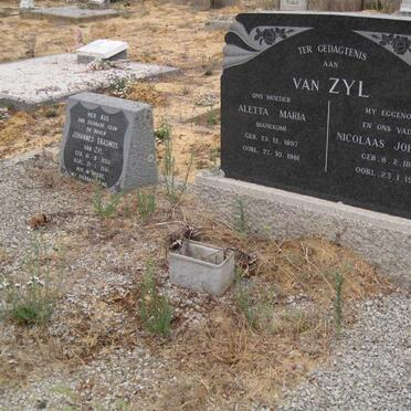 ZYL Nicolaas Johannes, van 1891-1962 &amp; Aletta Maria HANEKOM 1897-1981 :: VAN ZYL Johannes Erasmus 1920-1961