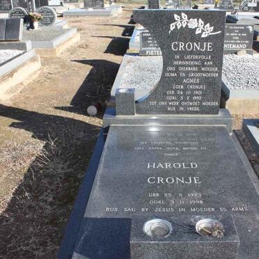 CRONJE Agnes nee CRONJE 1901-1992 :: CRONJE Harold 1923-1998