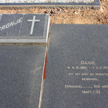 CRONJE Danie 1898-1978 &amp; Nellie 1901-1971 