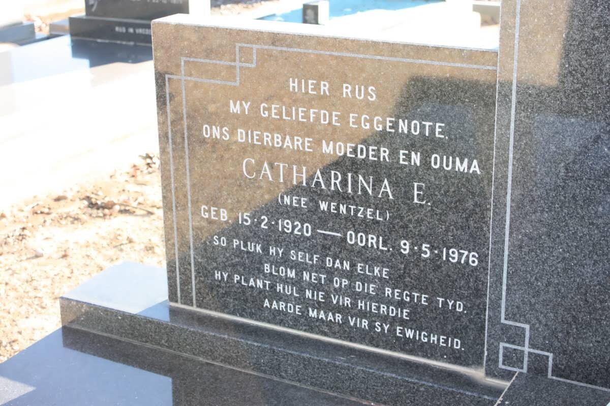 WYK Catharina E., van nee WENTZEL 1920-1976