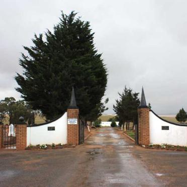 Western Cape, RIVERSDALE, New cemetery