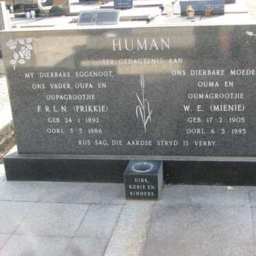 HUMAN F.R.L.N. 1892-1986 &amp; W.E. 1905-1995