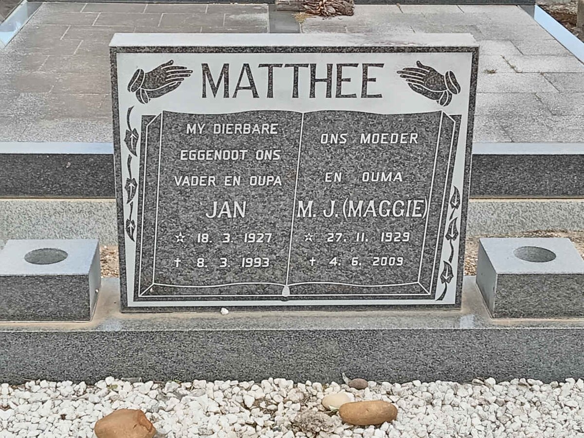 MATTHEE Jan 1927-1993 & M.J. 1929-2009