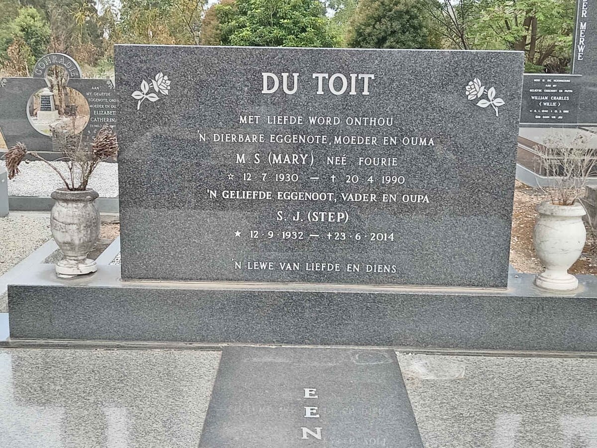 TOIT S.J., du 1932-2014 & M.S. Fourie 1930-1990