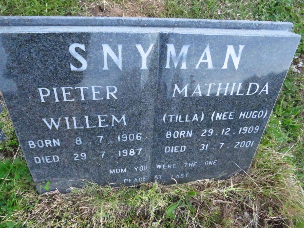 SNYMAN Pieter Willem 1906-1987 &amp; Mathilda HUGO 1909-2001