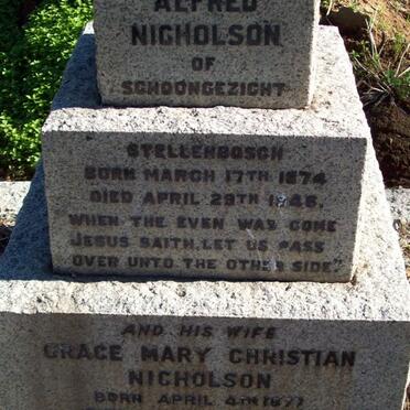 NICHOLSON Alfred 1874-1946 &amp;  Grace Mary Christian 1877-1949_1