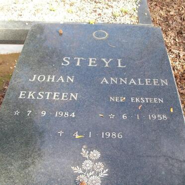 STEYL Johan Eksteen 1984-1986 &amp; Annaleen EKSTEEN 1958-1986