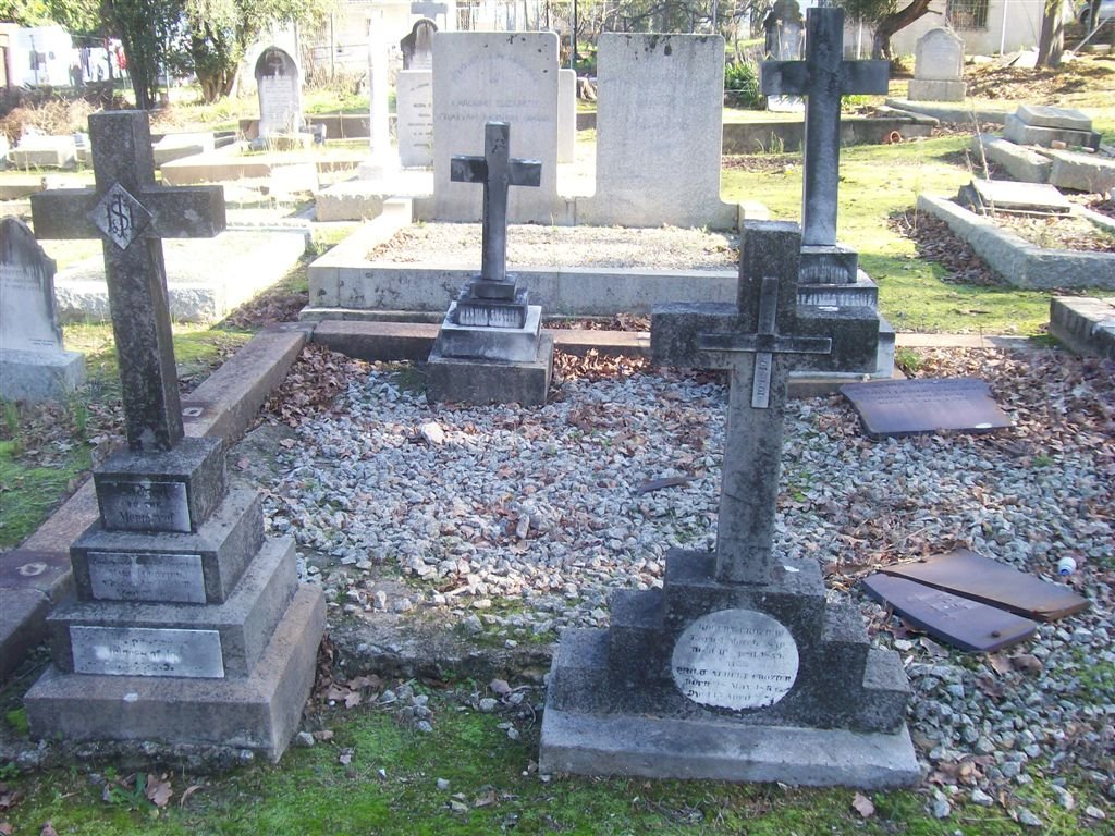 CROZIER graves