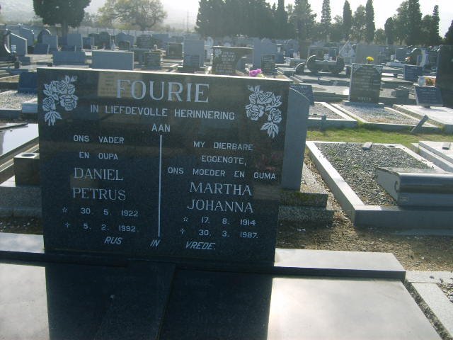 FOURIE Daniel Petrus 1922-1992 &amp; Martha Johanna 1914-1987