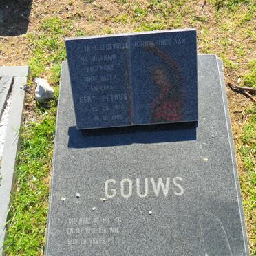 GOUWS Gert Petrus 1936-1996