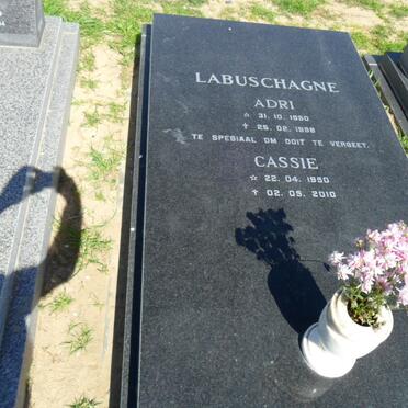 LABUSCHAGNE Adri 1950-1998 &amp; Cassie 1950-2010