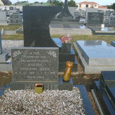 MUNNIK Maryna Hendrina Maria 1919-1986