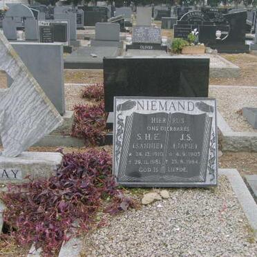 NIEMAND J.S. 1905-1984 &amp; S.H.E. 1910-1981