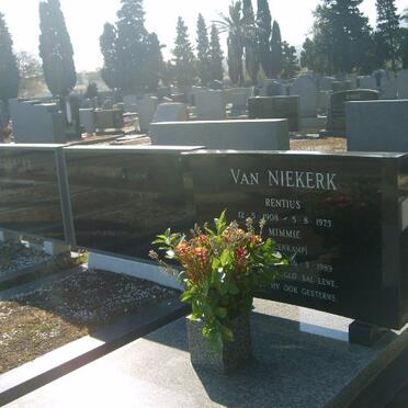 NIEKERK Rentius, van 1908-1975 &amp; Mimmie STEENKAMP 1914-1999