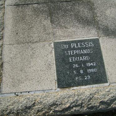 PLESSIS Stephanus Eduard, du 1942-1980