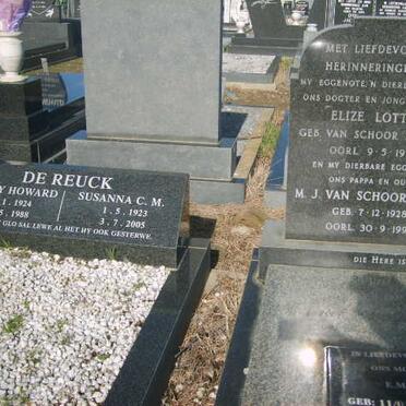 REUCK Dudley Howard, de 1924-1988 &amp; Susanna C.M. 1923-2005