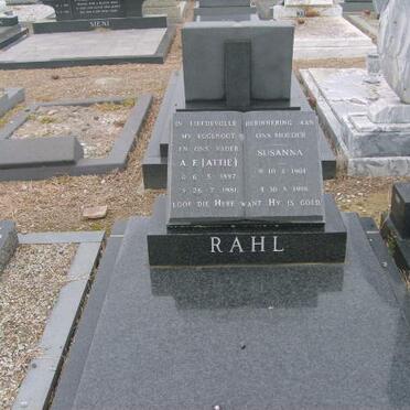 RAHL A.F. 1897-1981 &amp; Susanna 1904-199?