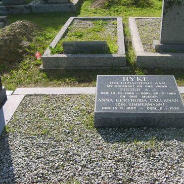 R - Vanne :: Surnames - R