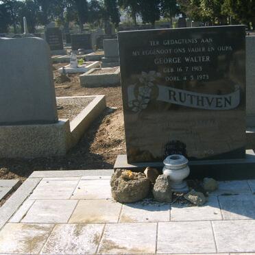 RUTHVEN George Walter 1913-1973 &amp; ??