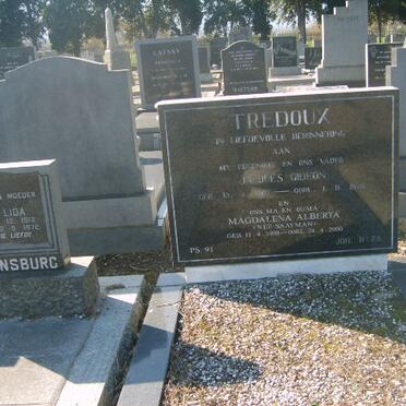 Tr - Surnames starting with the letters Tr