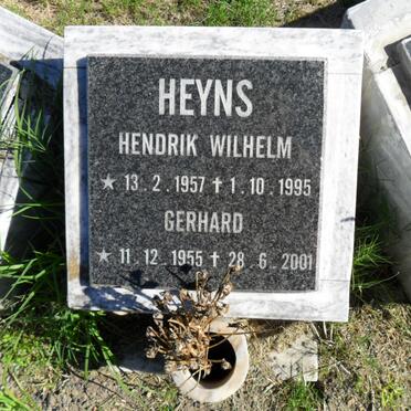 HEYNS Hendrik Wilhelm 1957-1995 :: HEYNS Gerhard 1955-2001
