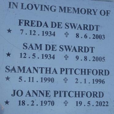 SWARDT Sam, de 1934-2005 &amp; Freda 1934-2003 :: PITCHFORD Samantha 1990-1996 :: PITCHFORD Jo Anne 1970-2022