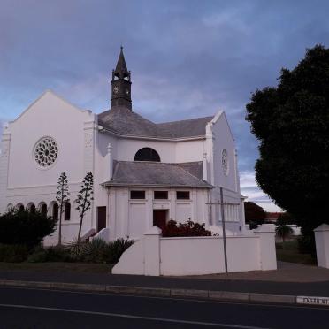 Western Cape, STRAND, Moederkerk NG Gemeente, Gedenkmuur