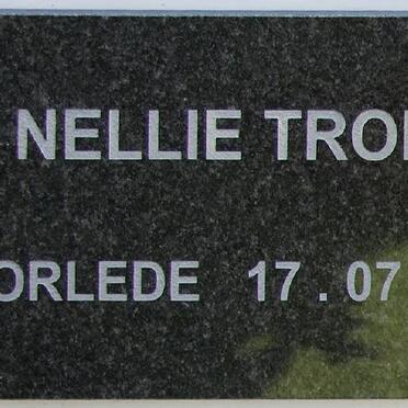 TROMP Nellie -2010