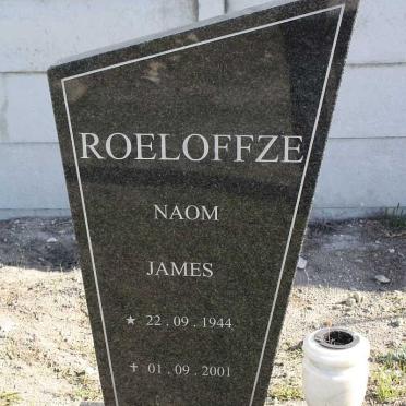 ROELOFFZE Naomi James 1944-2001