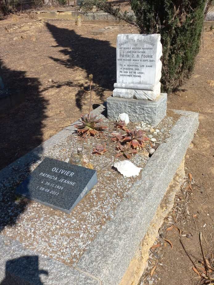 FOURIE Pieter Z.B. -1937 :: OLIVIER Patricia Jeanne 1926-2012