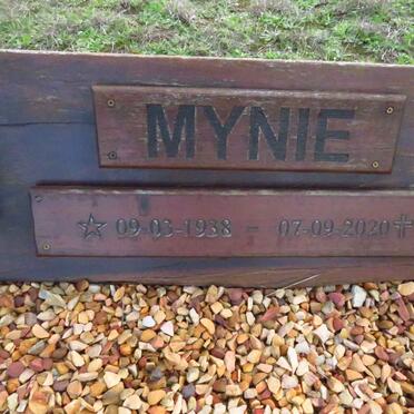ROUX Hennie, le 1936-2013 &amp; Mynie 1938-2020