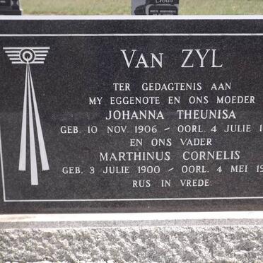 ZYL Marthinus Cornelis, van 1900-1984 &amp; Johanna Teunisa 1906-1974