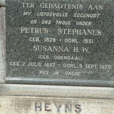 HEYNS Petrus Stephanus 1879-1951 &amp; Susanna H.W. ODENDAAL 1887-1970