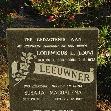 LEEUWNER Lodewicus L. 1898-1972 &amp; Susara Magdalena 1905-1983