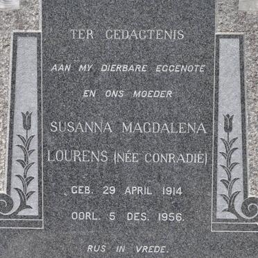 LOURENS Hans J. 1920-2009 &amp; Susanna Magdalena CONRADIE 1914-1956