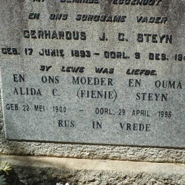 STEYN Gerhardus J.C. 1893-1949 &amp; Alida C. 1900-1996